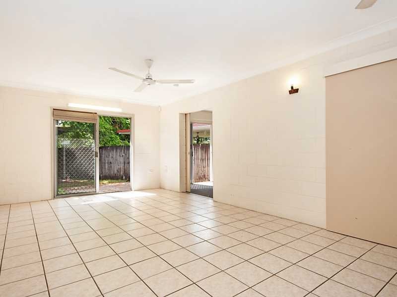 1/10 Cassia Street, Edge Hill QLD 4870