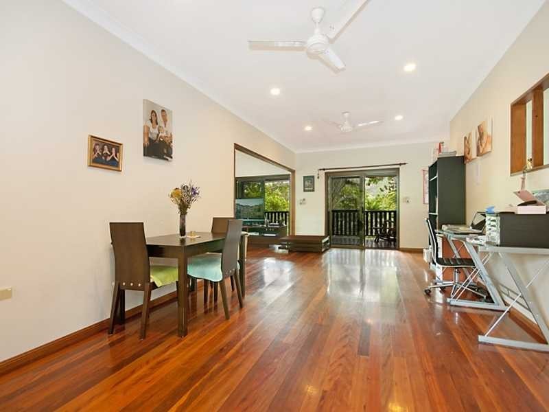 8 Willandra Court, Caravonica QLD 4878