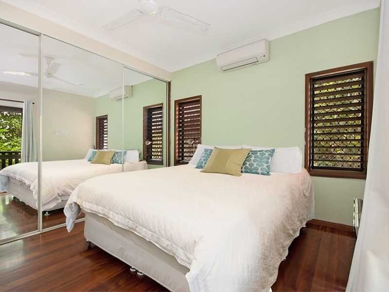 8 Willandra Court, Caravonica QLD 4878