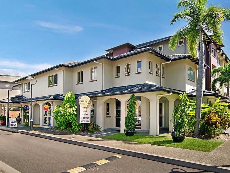 221/12 Gregory Street, Cairns QLD 4870