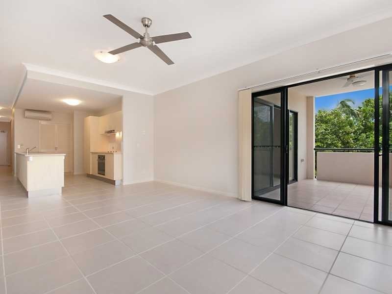 22/93-95 McLeod Street, Cairns City QLD 4870