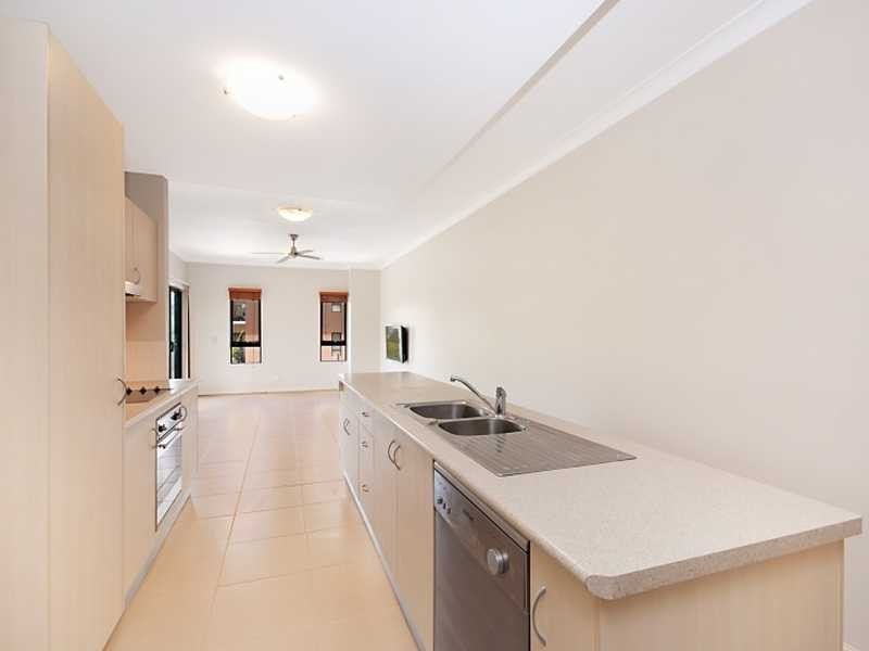 22/93-95 McLeod Street, Cairns City QLD 4870