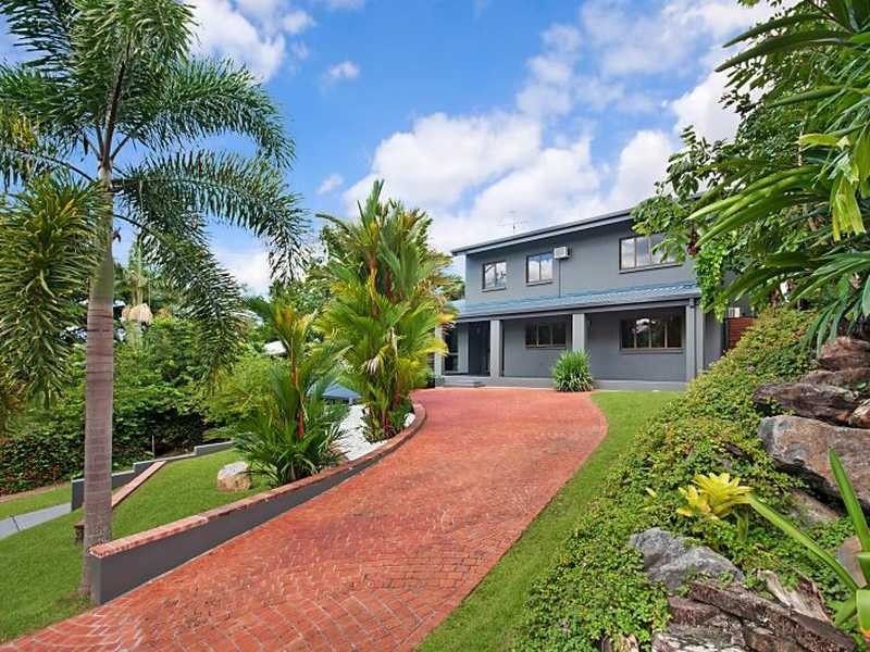 15 Slate Close, Brinsmead QLD 4870