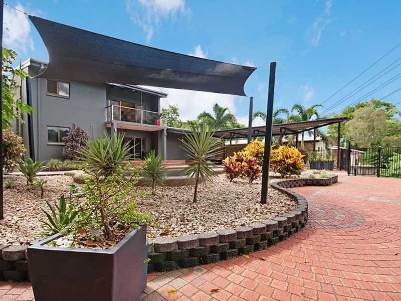 15 Slate Close, Brinsmead QLD 4870