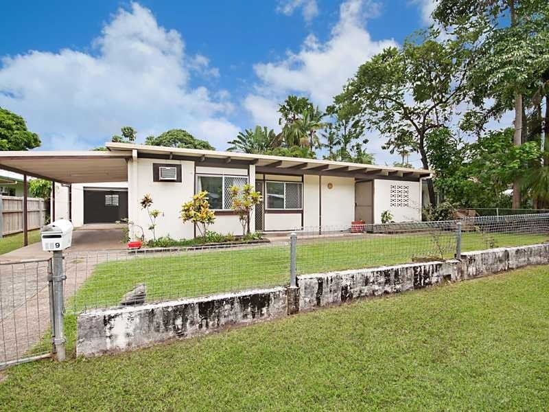 159 Greenslopes Street, Edge Hill QLD 4870