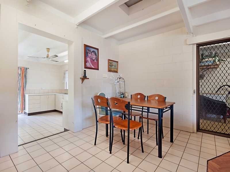 159 Greenslopes Street, Edge Hill QLD 4870