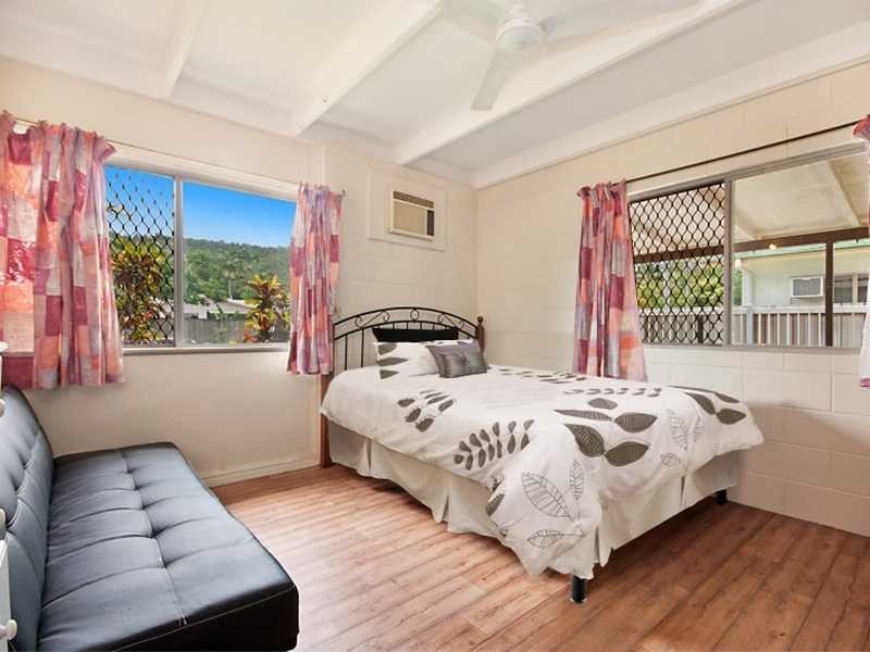 159 Greenslopes Street, Edge Hill QLD 4870