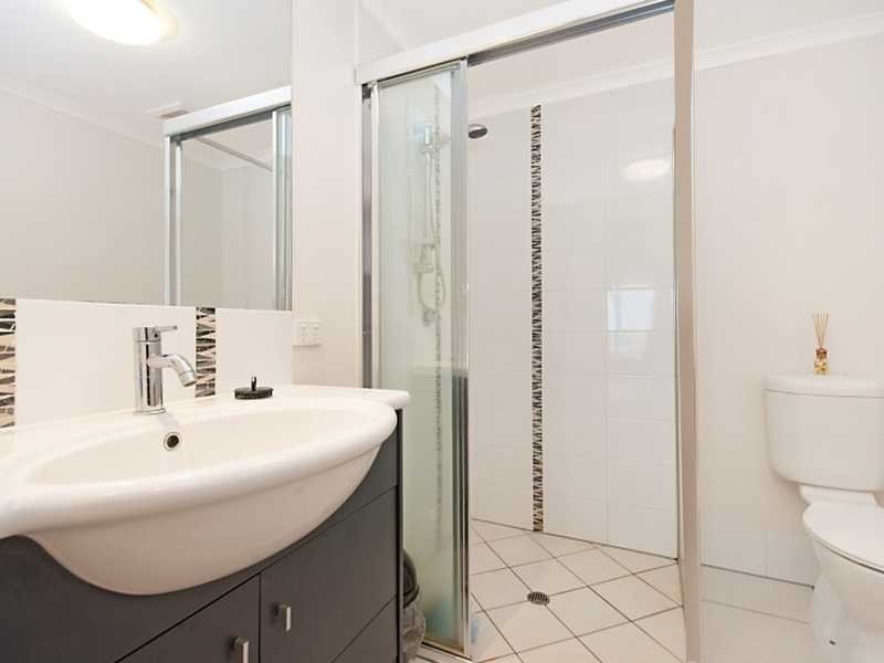 21/182 Spence Street, Cairns QLD 4870