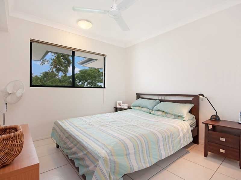 21/182 Spence Street, Cairns QLD 4870