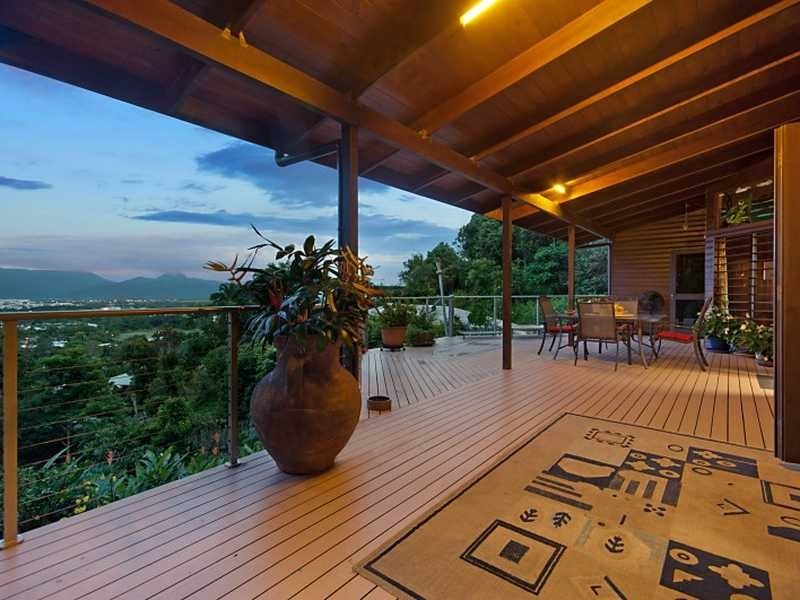 13 Julian Close, Mooroobool QLD 4870