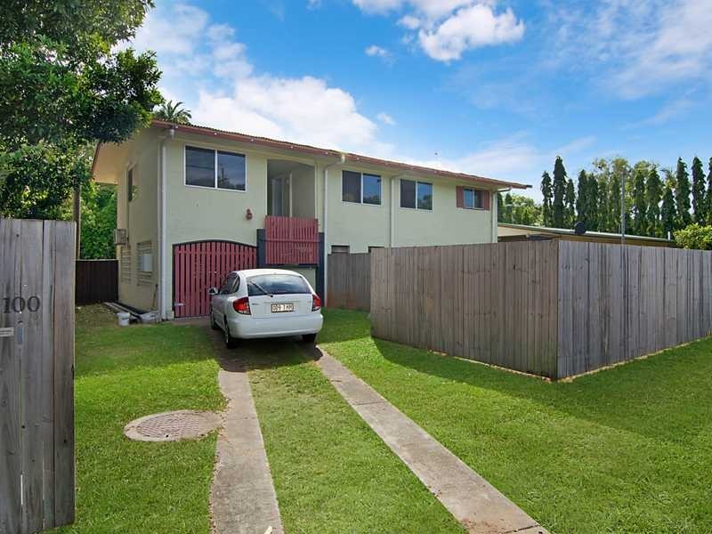 100 Machans Beach Road, Machans Beach QLD 4878