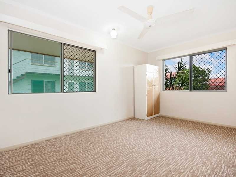 43 Sondrio Street, Woree QLD 4868