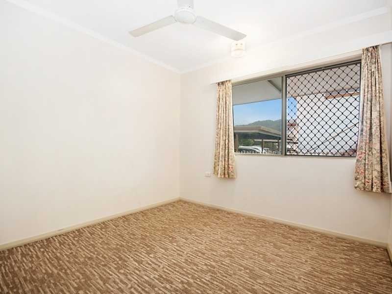 43 Sondrio Street, Woree QLD 4868