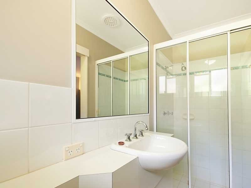 40 Benn Street, Brinsmead QLD 4870