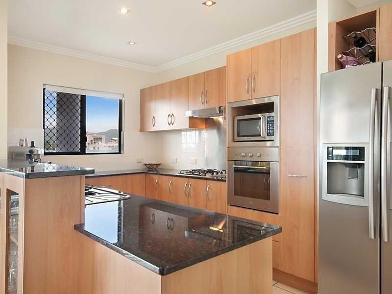 304/2-4 Lake Street, Cairns City QLD 4870