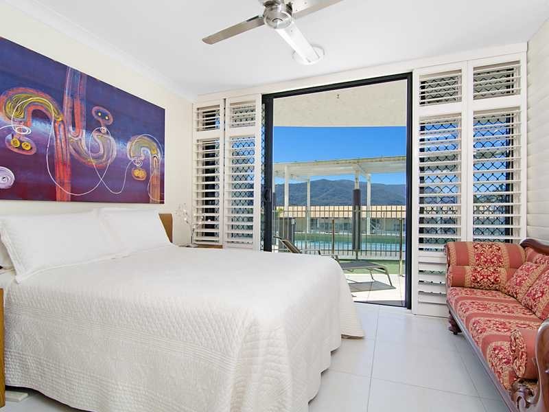 304/2-4 Lake Street, Cairns City QLD 4870