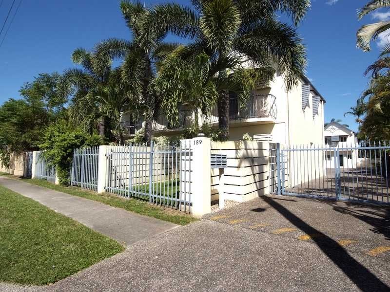1/189 Spence Street, Cairns QLD 4870