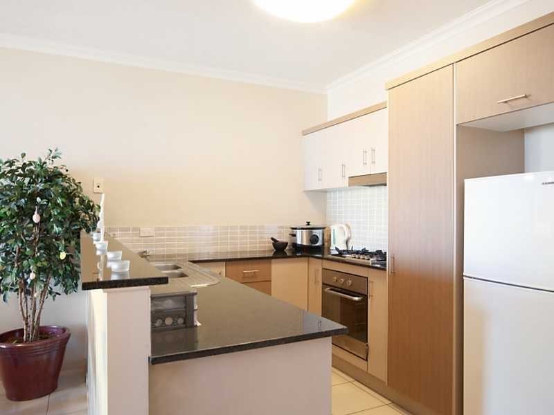 124/12 Gregory Street, Cairns QLD 4870
