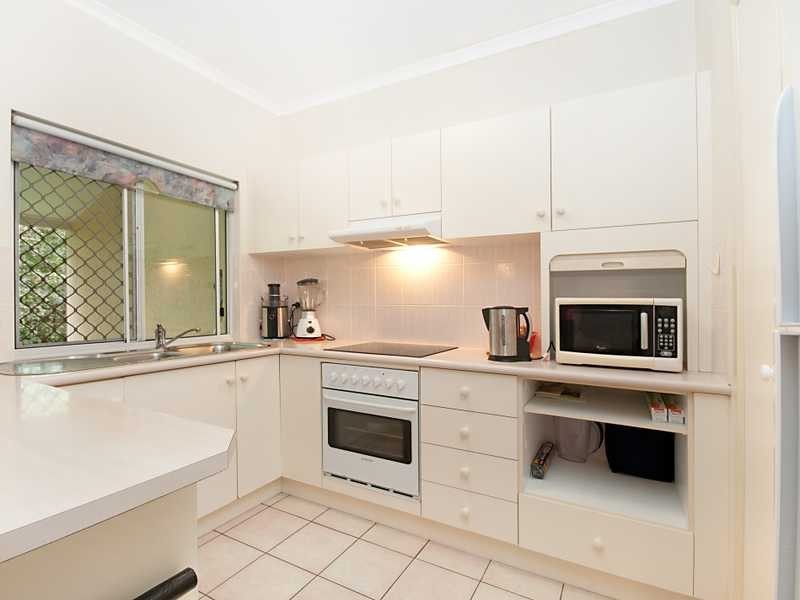 55/1 McGregor Street, Mooroobool QLD 4870