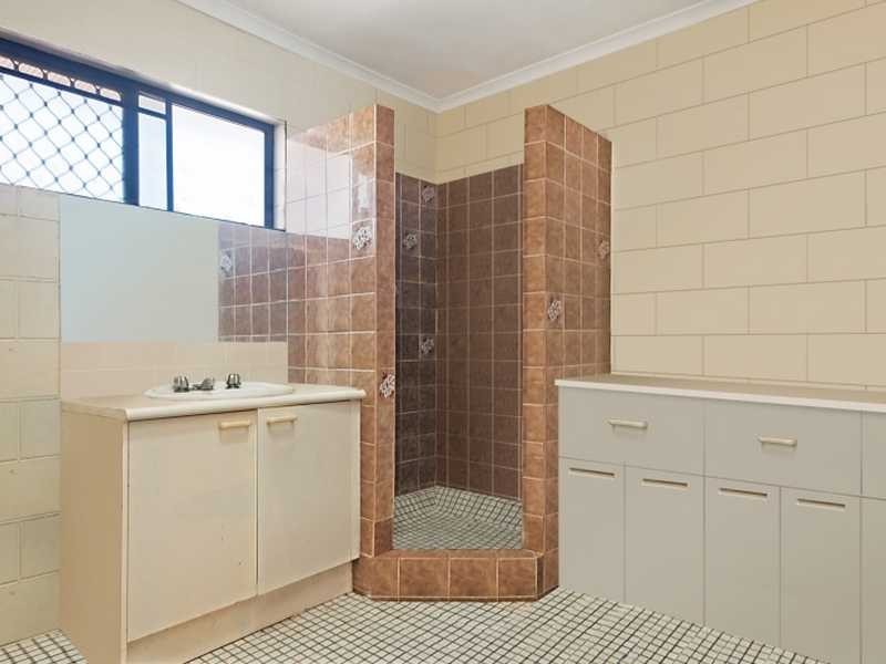 8/23 Harris Street, Parramatta Park QLD 4870