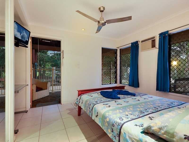 10 Richardson Street, Edge Hill QLD 4870