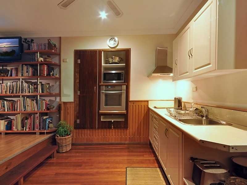 10 Richardson Street, Edge Hill QLD 4870