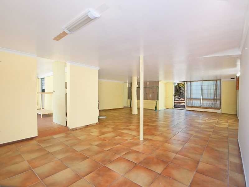 101 Callaghan Street, Mooroobool QLD 4870