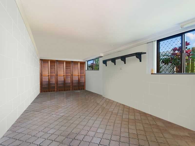 101 Callaghan Street, Mooroobool QLD 4870