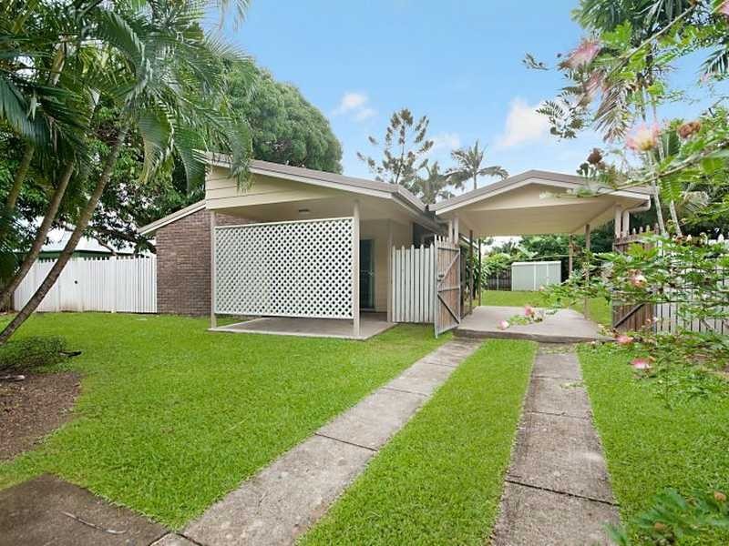 75 Murray Street, Manoora QLD 4870