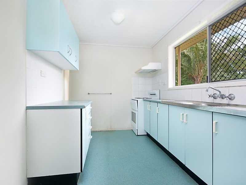 75 Murray Street, Manoora QLD 4870