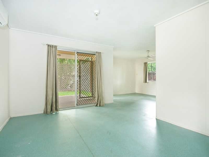 75 Murray Street, Manoora QLD 4870