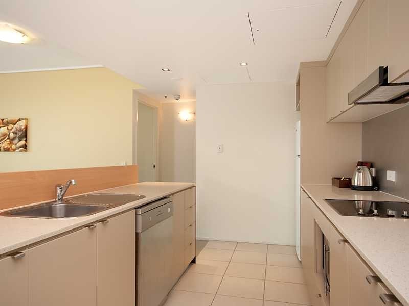 20401/99 Esplanade, Cairns City QLD 4870