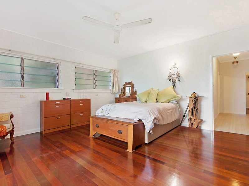 42 Casella Street, Earlville QLD 4870