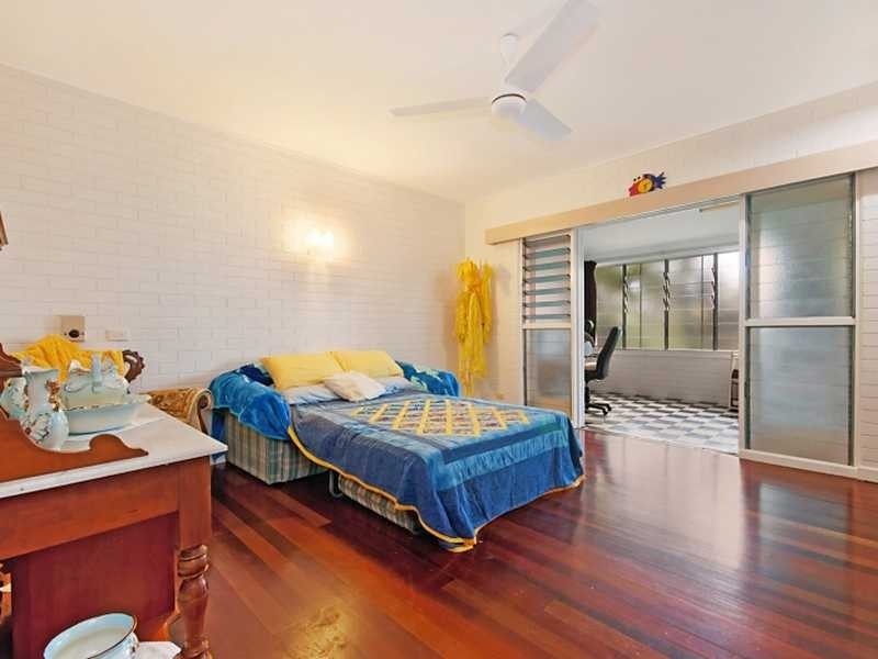 42 Casella Street, Earlville QLD 4870