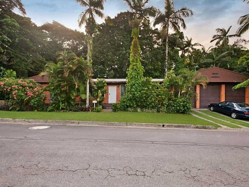 42 Casella Street, Earlville QLD 4870