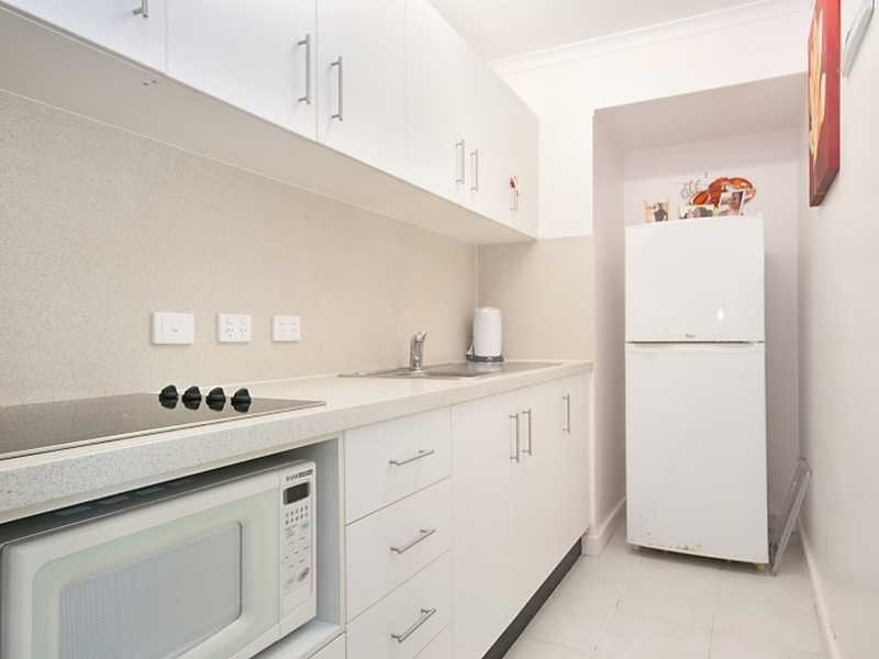 7/249 Esplanade, Cairns North QLD 4870