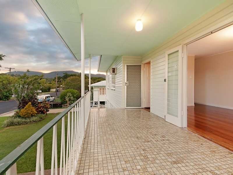 36 Oxley Street, Edge Hill QLD 4870