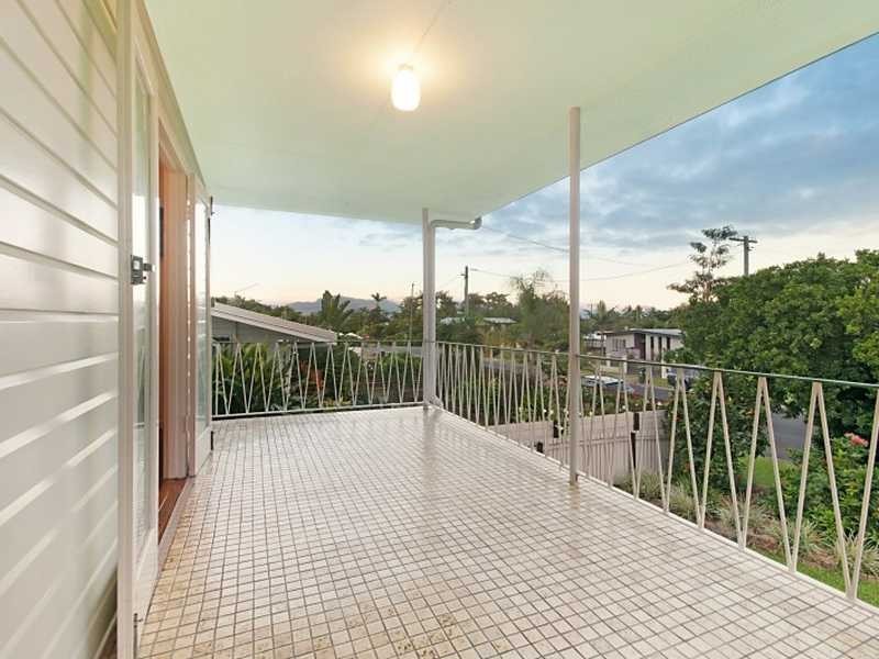 36 Oxley Street, Edge Hill QLD 4870