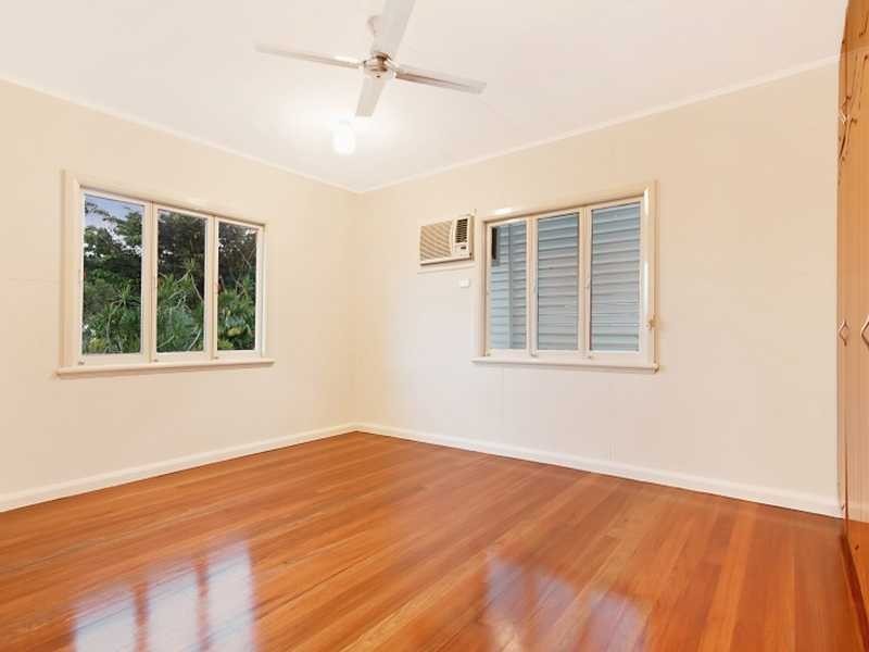 36 Oxley Street, Edge Hill QLD 4870