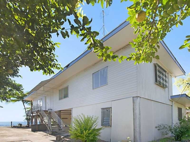 50 Cinderella Street, Machans Beach QLD 4878