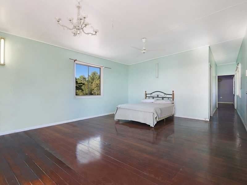 50 Cinderella Street, Machans Beach QLD 4878