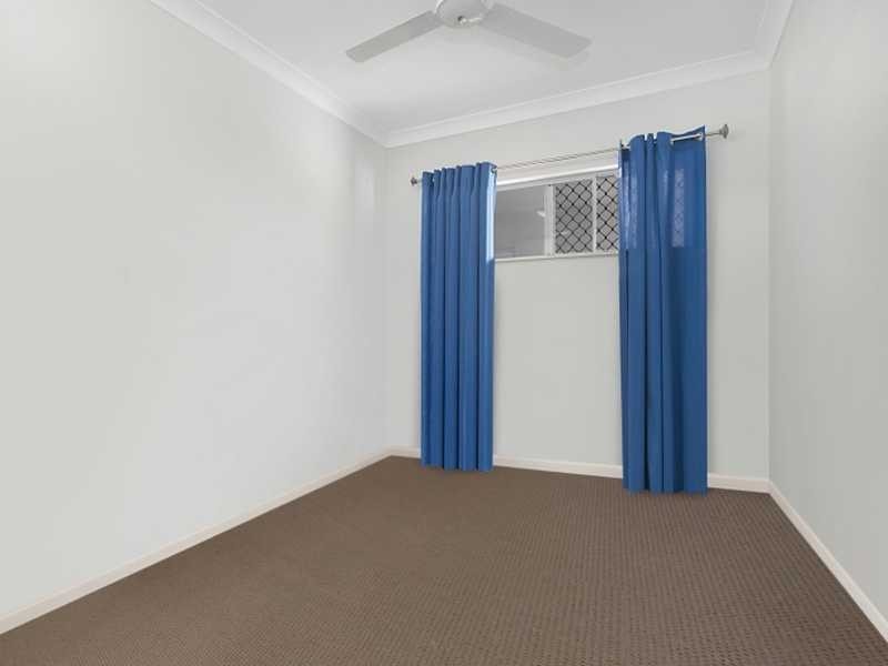 7/109 Callaghan Street, Mooroobool QLD 4870