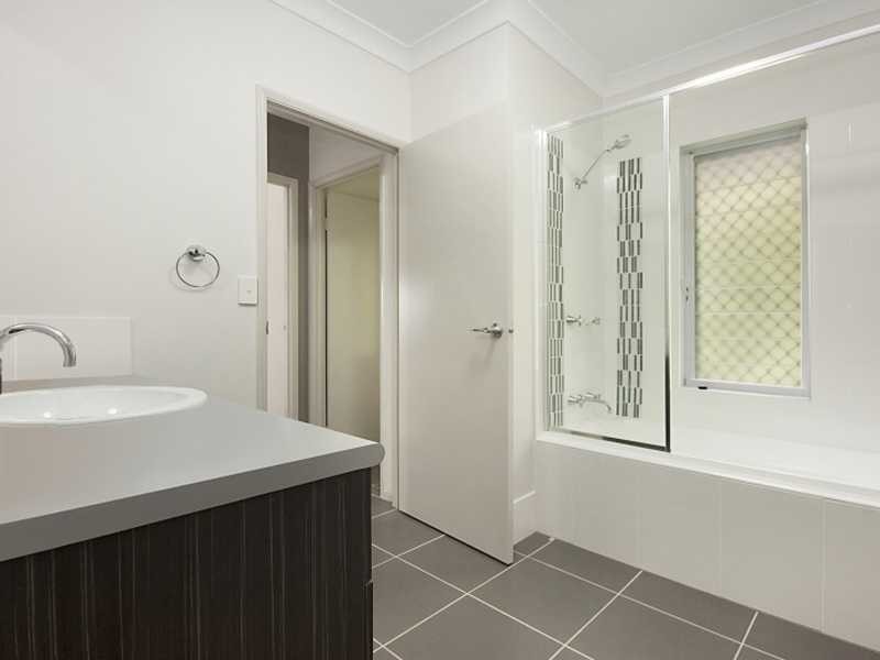 7/109 Callaghan Street, Mooroobool QLD 4870