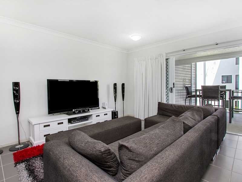 3/109 Callaghan Street, Mooroobool QLD 4870