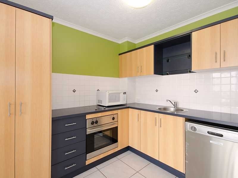 3/209 Wills Street, Townsville City QLD 4810