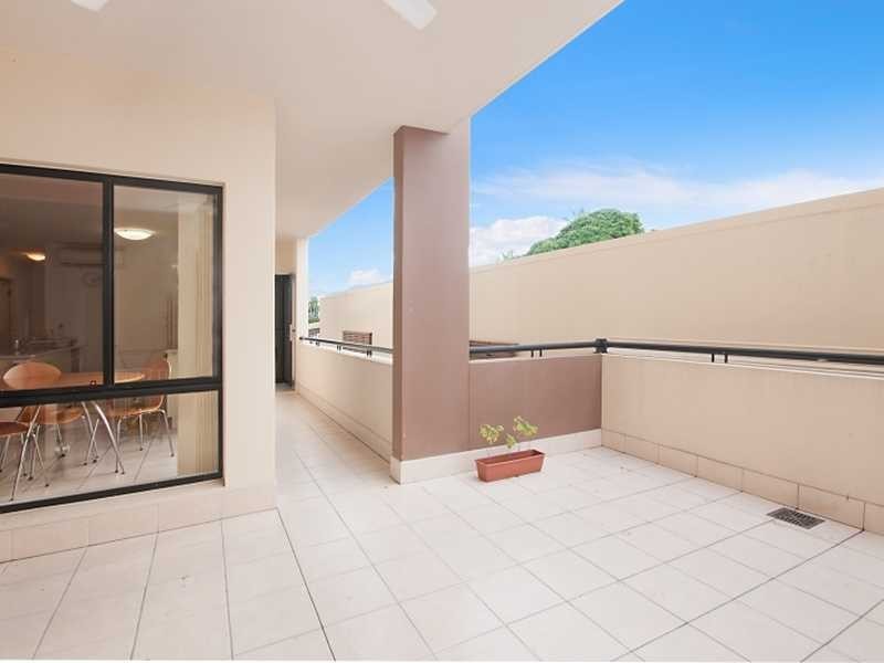 17/93-95 Mcleod Street, Cairns City QLD 4870