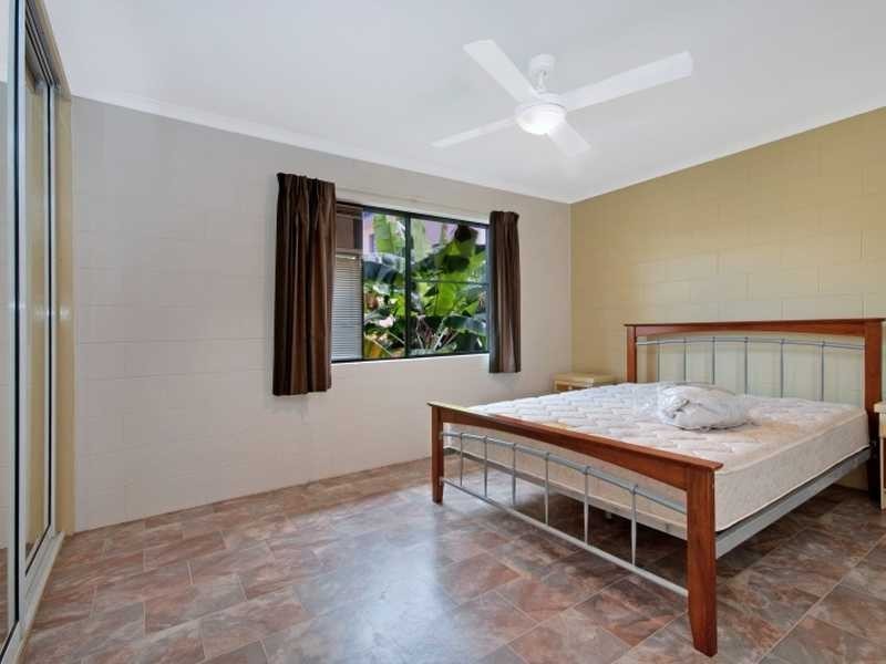 13/235 McLeod Street, Cairns North QLD 4870