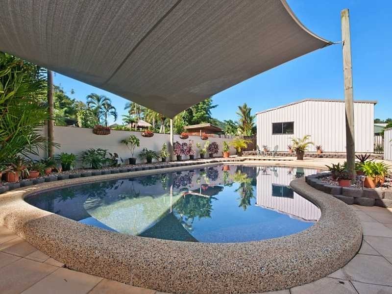 2 Adam Drive, Brinsmead QLD 4870