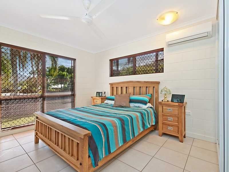 2 Adam Drive, Brinsmead QLD 4870
