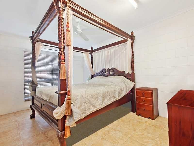 1/113 Jensen Street, Whitfield QLD 4870